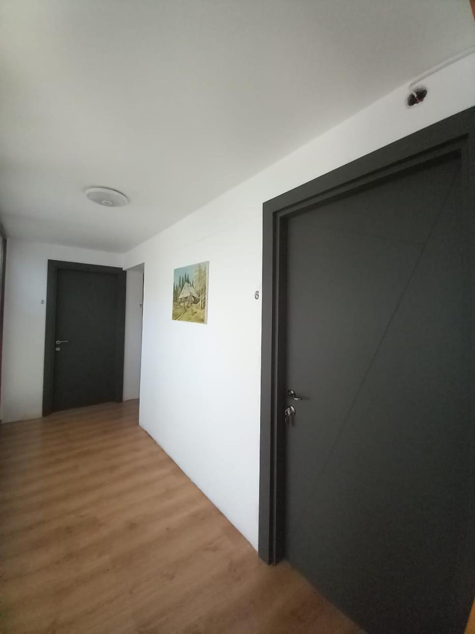 Bistriţa 4 Seasons Apartments المظهر الخارجي الصورة